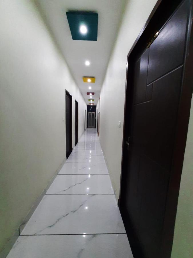Ak Residency Hotell Haridwār Exteriör bild