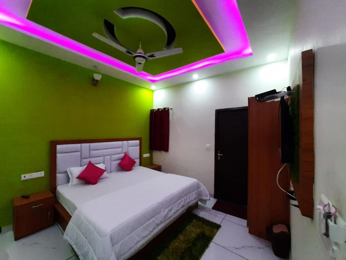 Ak Residency Hotell Haridwār Exteriör bild