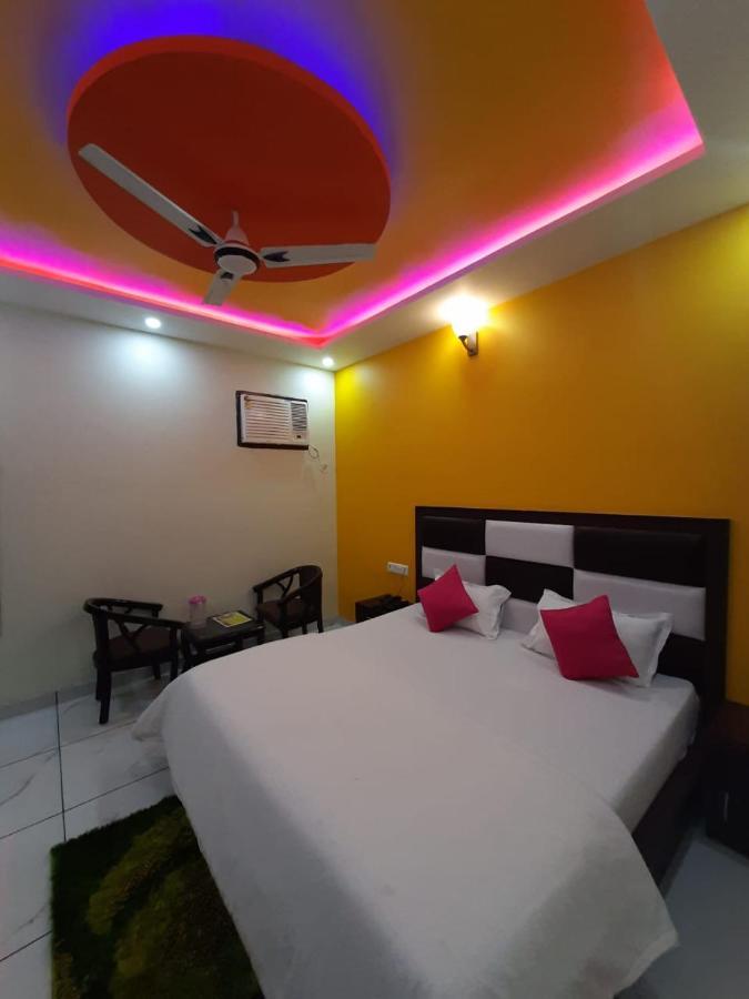 Ak Residency Hotell Haridwār Exteriör bild