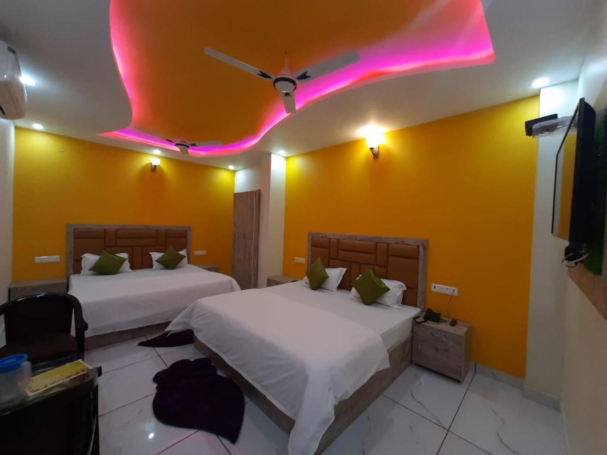 Ak Residency Hotell Haridwār Exteriör bild